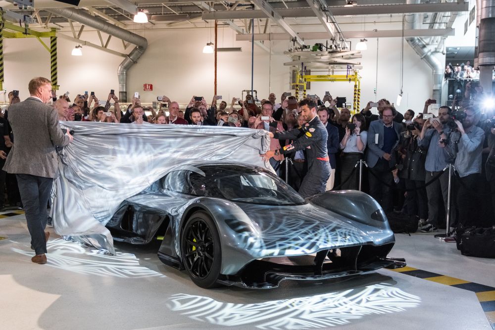 10 интересни неща за Aston Martin AM-RB 001